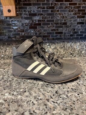 Adidas HVC Wrestling Shoes Youth Size 4.5 Black Lightweight Sport Shoes AQ3327